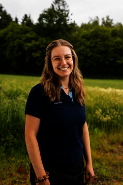  Melissa Bange