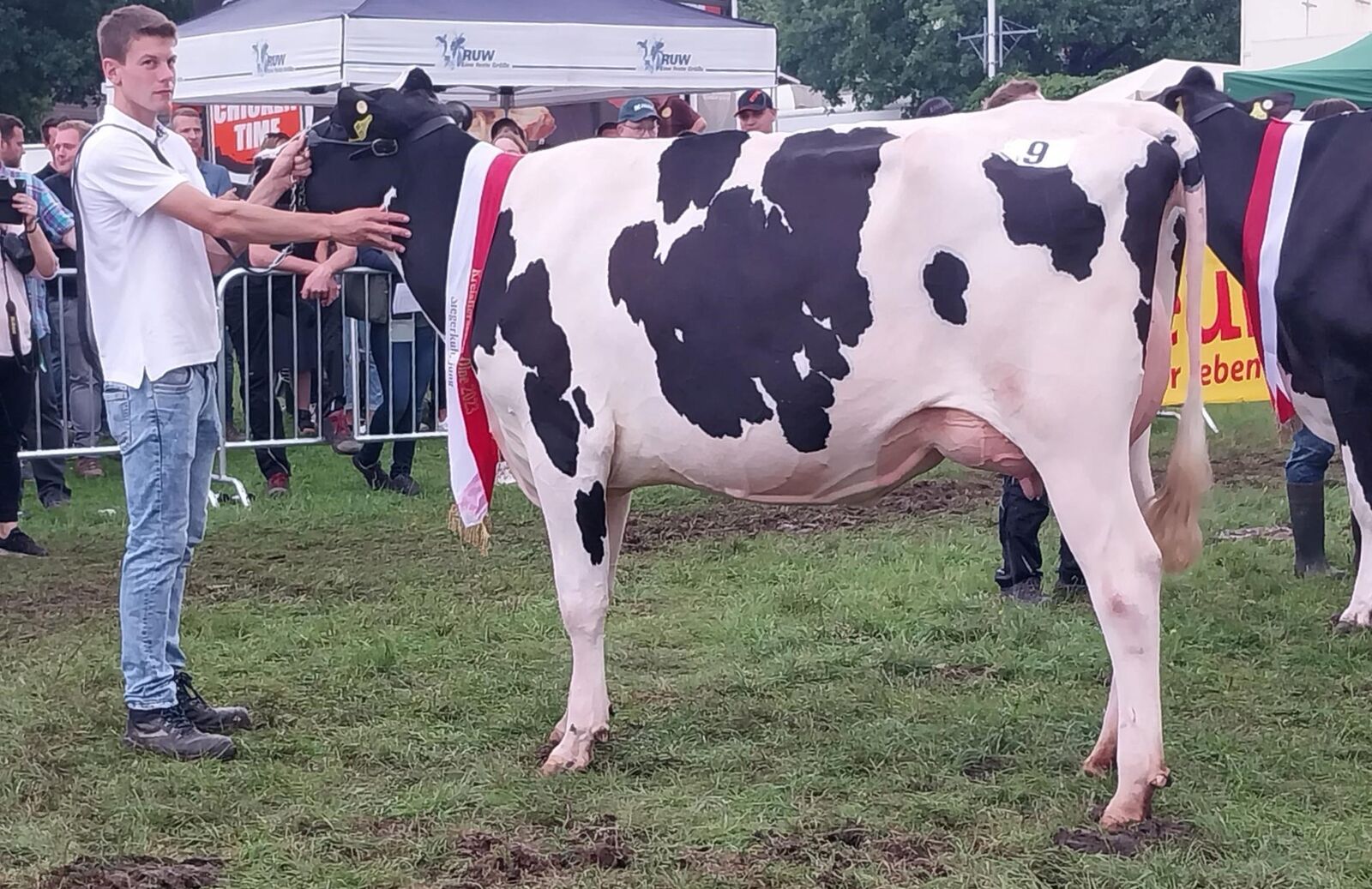 Siegerfärse wird die 1st Grade-Tochter Klara von Georg Geueke aus Attendorn.
