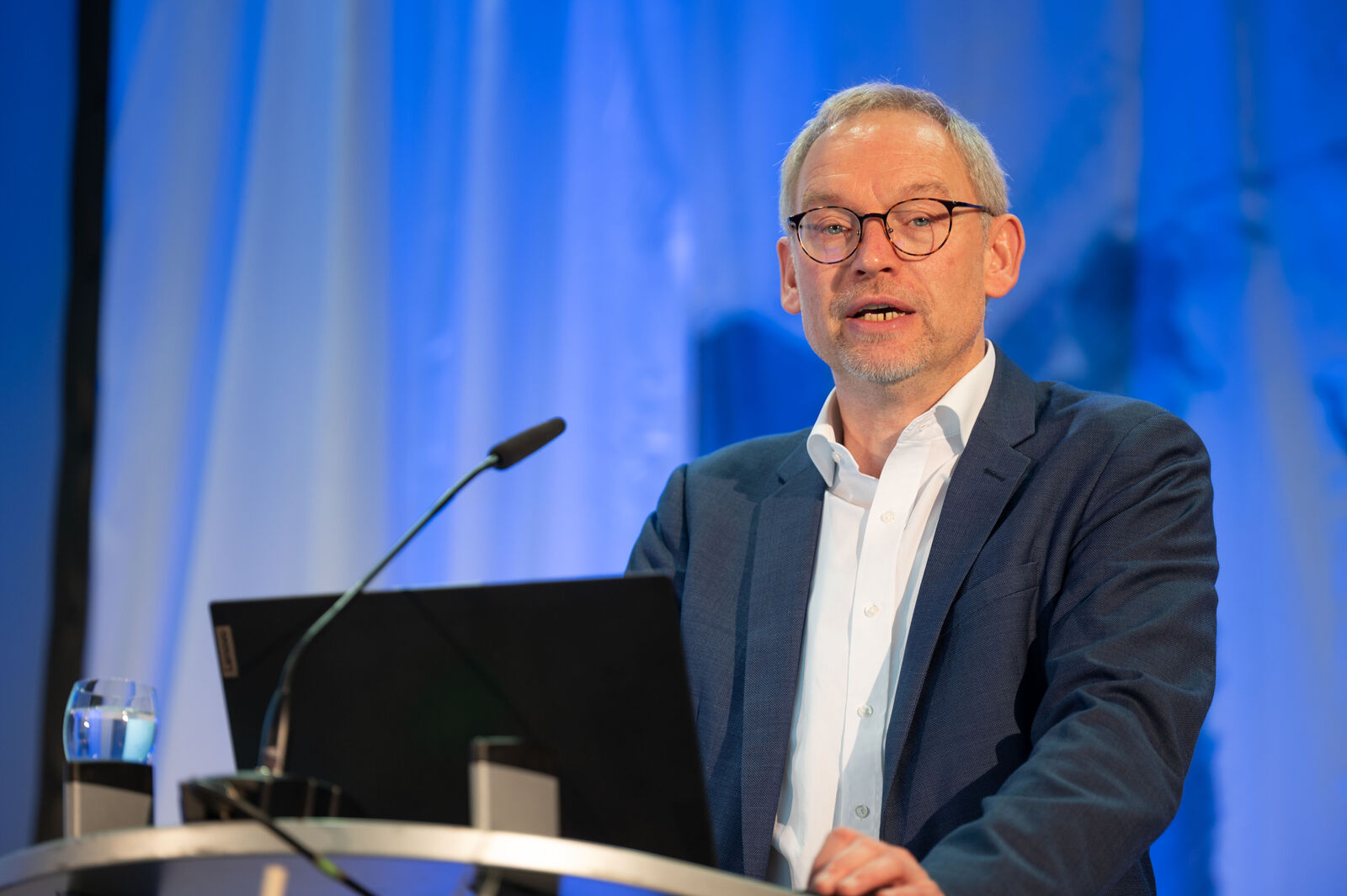 Gastreferent Dr. Ludger Schulze Pals, Geschäftsführer der Landwirtschaftsverlag GmbH in Münster.