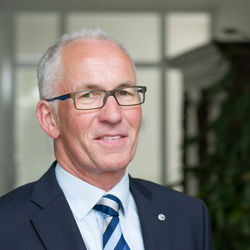 Dr. Jürgen Hartmann